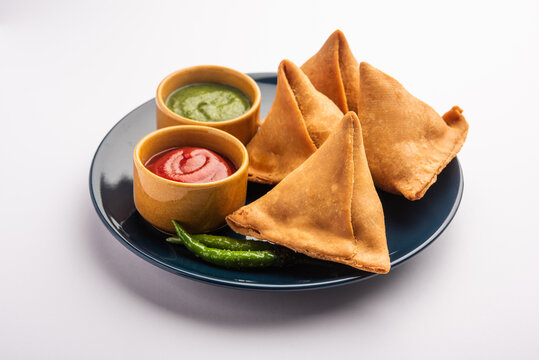 Pyaaz Samosa